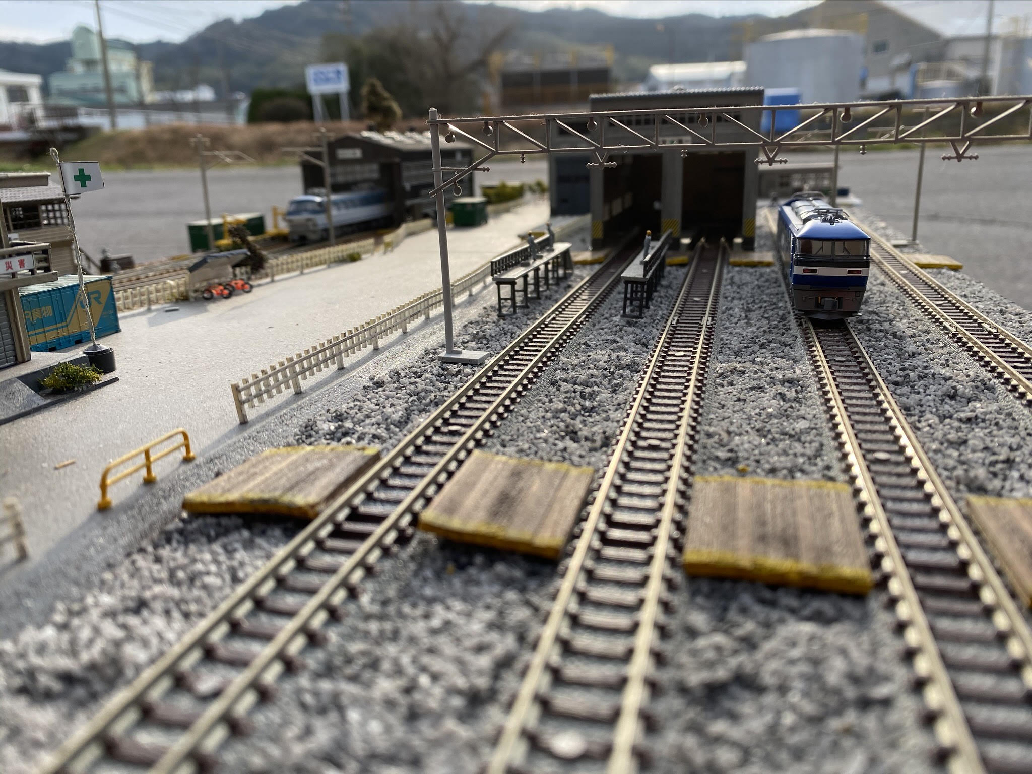 買取価格:6,000円 鉄道車両所ジオラマを出張買取り